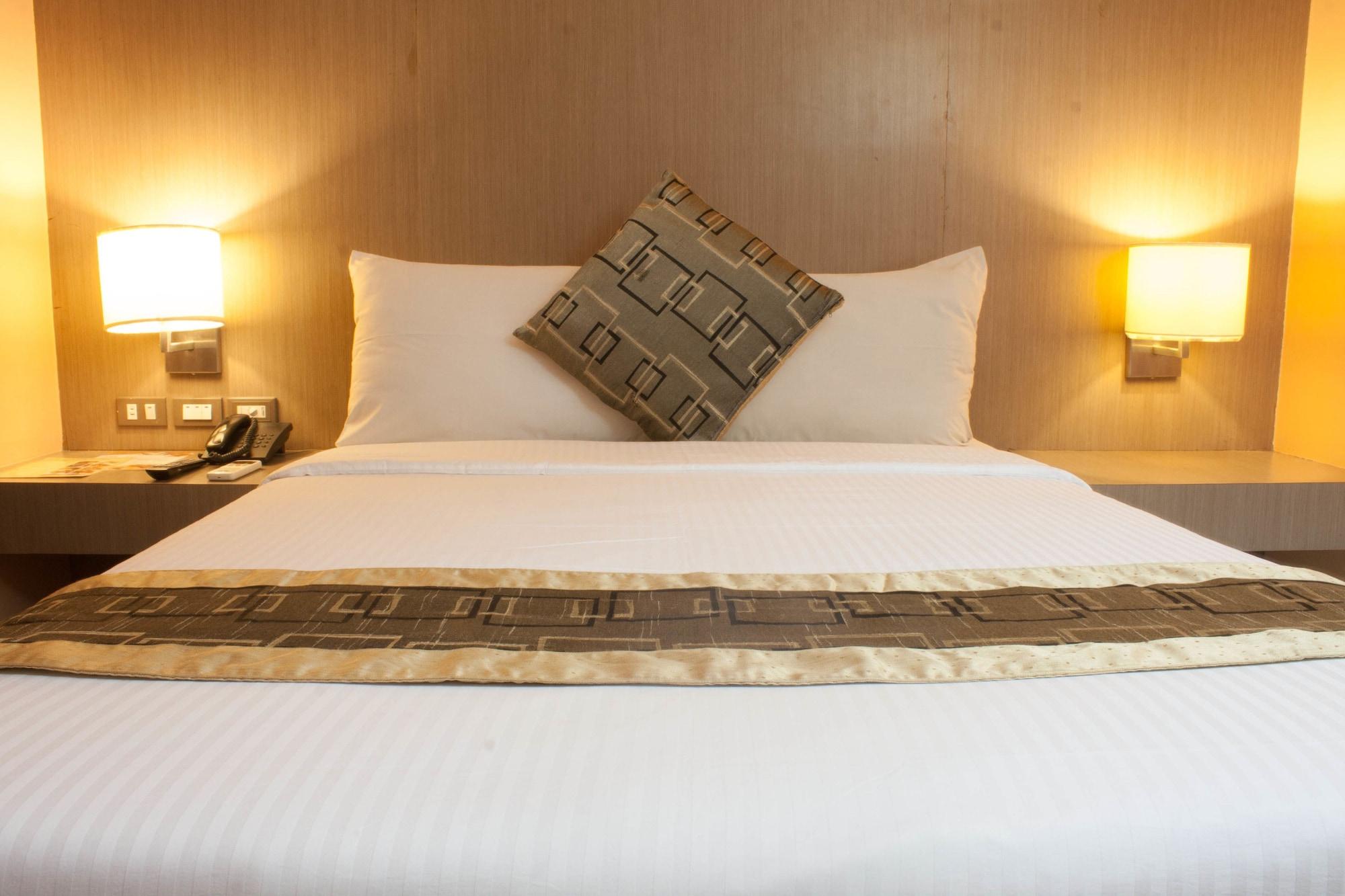 Manila Grand Opera Hotel Екстериор снимка