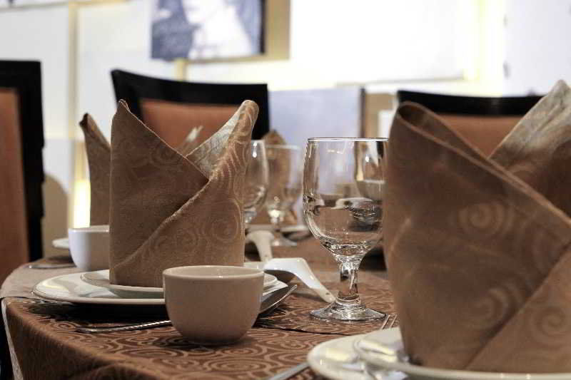 Manila Grand Opera Hotel Екстериор снимка