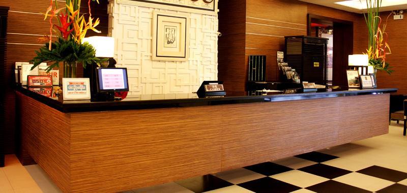 Manila Grand Opera Hotel Екстериор снимка