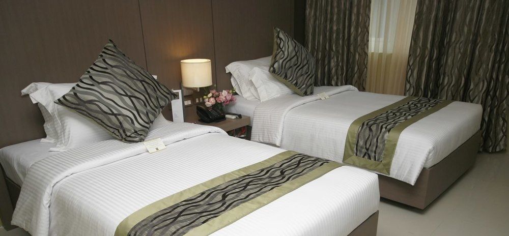 Manila Grand Opera Hotel Екстериор снимка